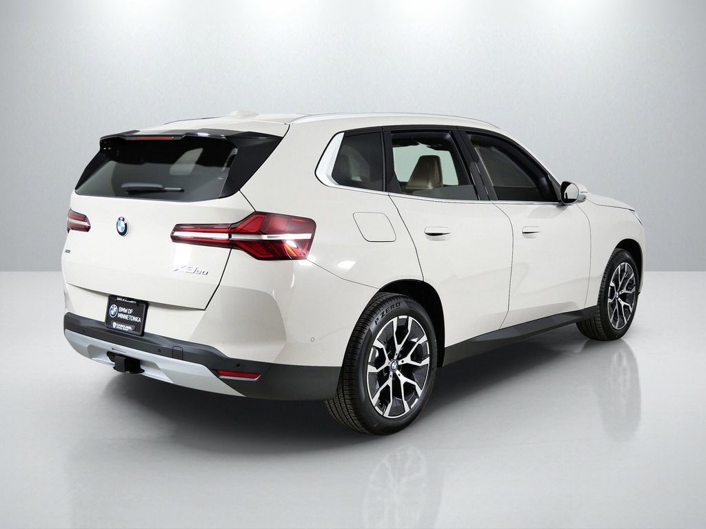 Thumbnail: 2026 BMW X3 - 9