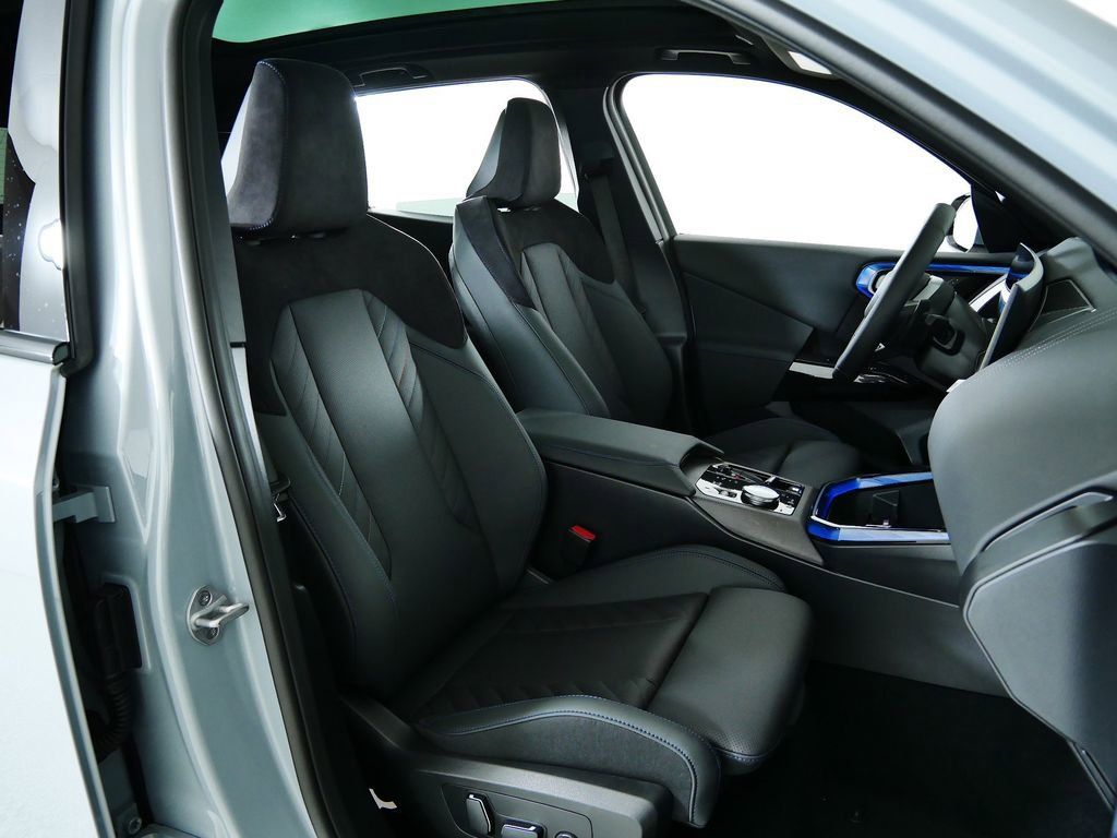 Thumbnail: 2026 BMW X3 - 24