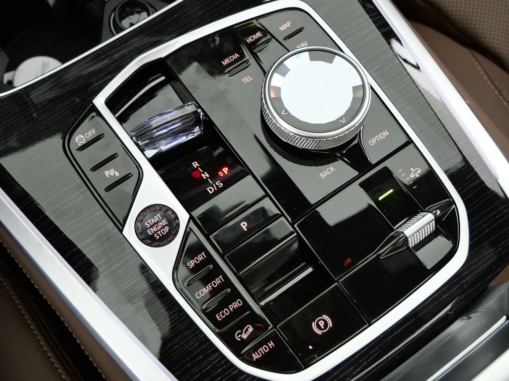 Thumbnail: 2026 BMW X5 - 48