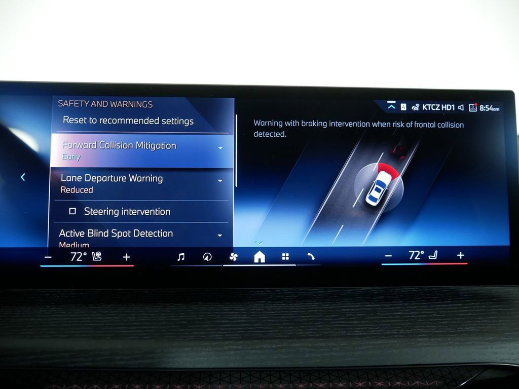 Thumbnail: 2025 BMW 3 Series - 43