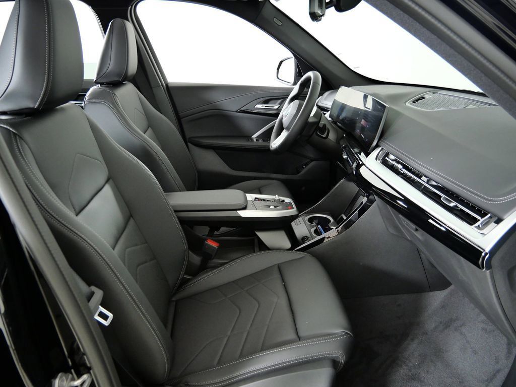 Thumbnail: 2026 BMW X1 - 22