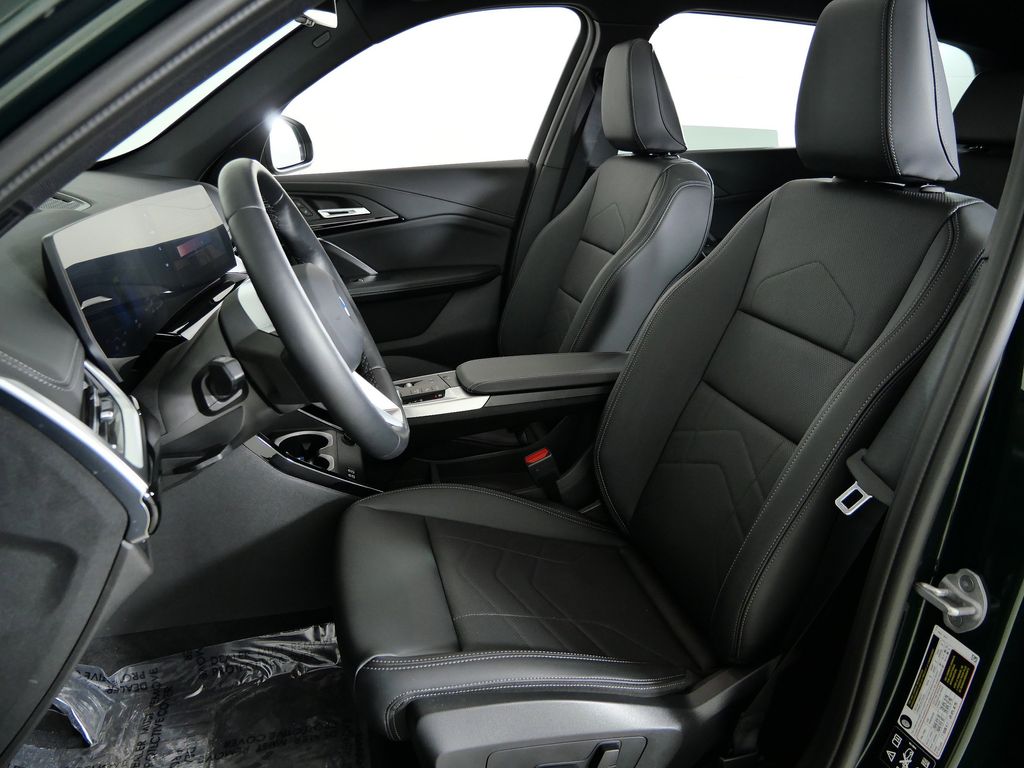 Thumbnail: 2025 BMW X1 - 38