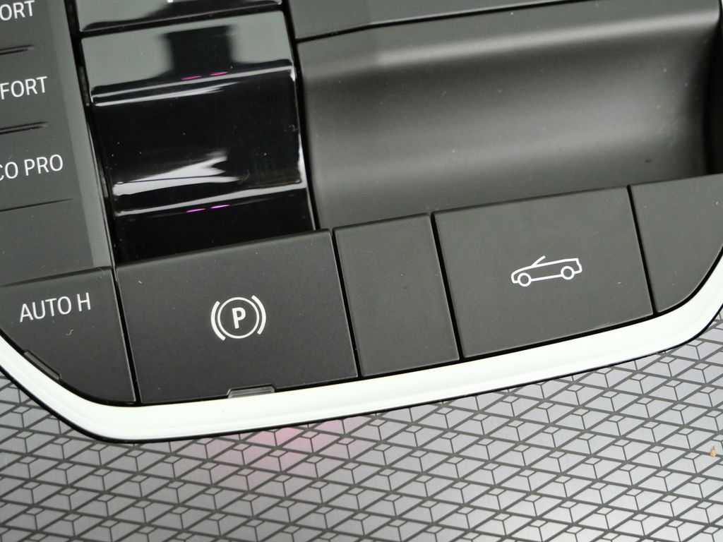 Thumbnail: 2025 BMW 4 Series - 46