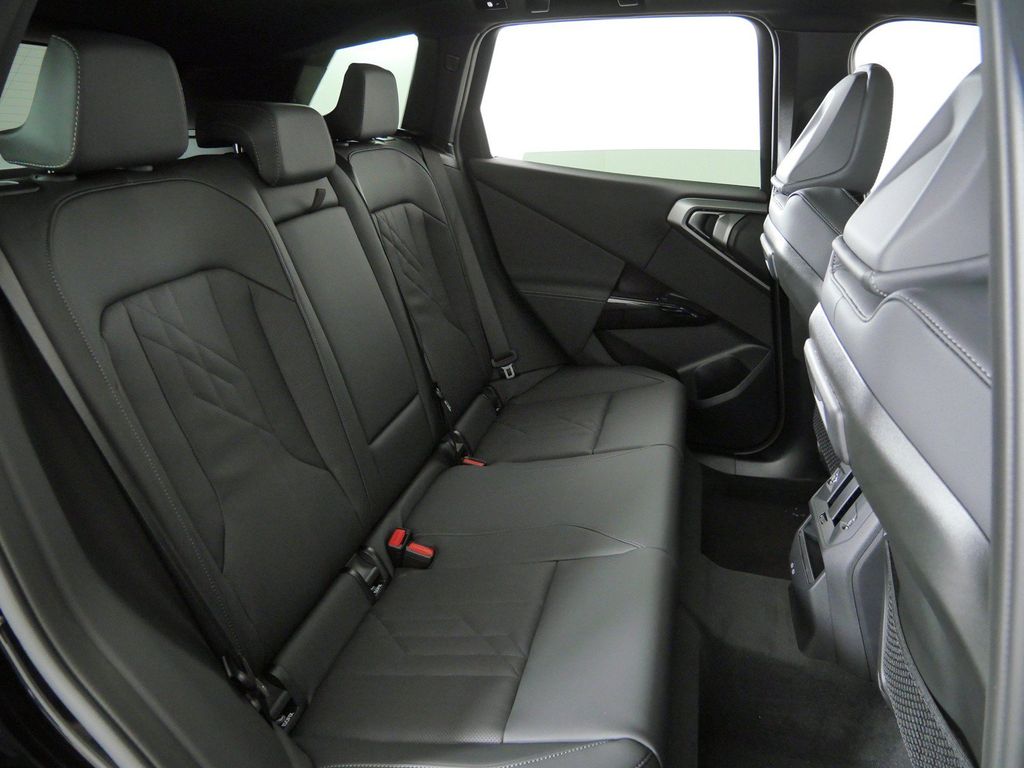 Thumbnail: 2026 BMW X3 - 26
