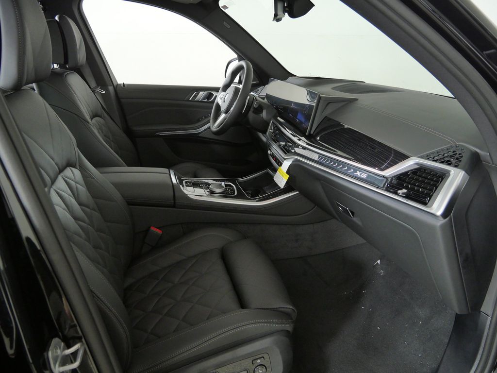 Thumbnail: 2026 BMW X5 - 20