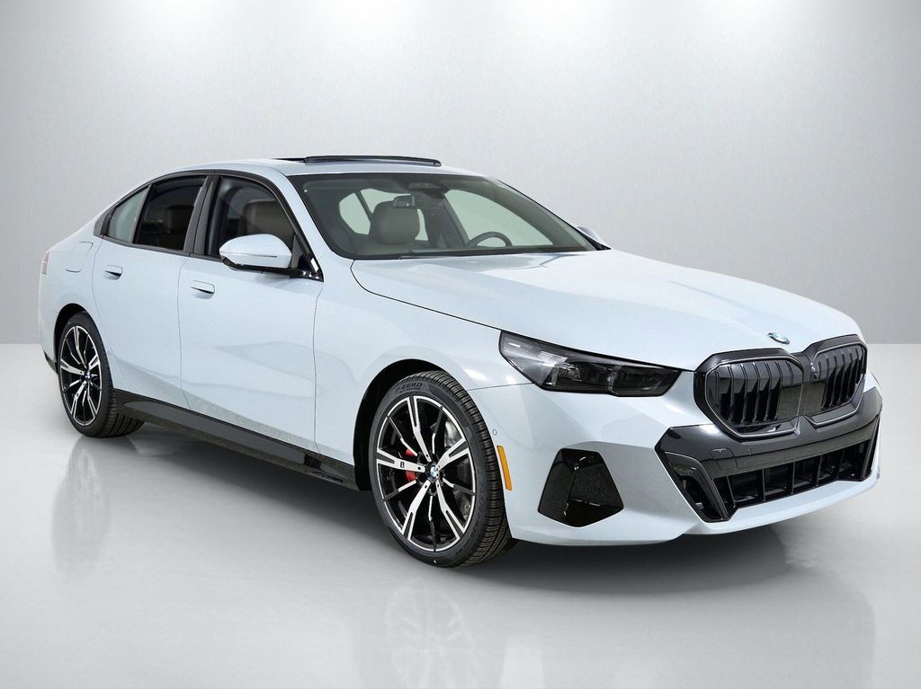 Thumbnail: 2026 BMW 5 Series - 7
