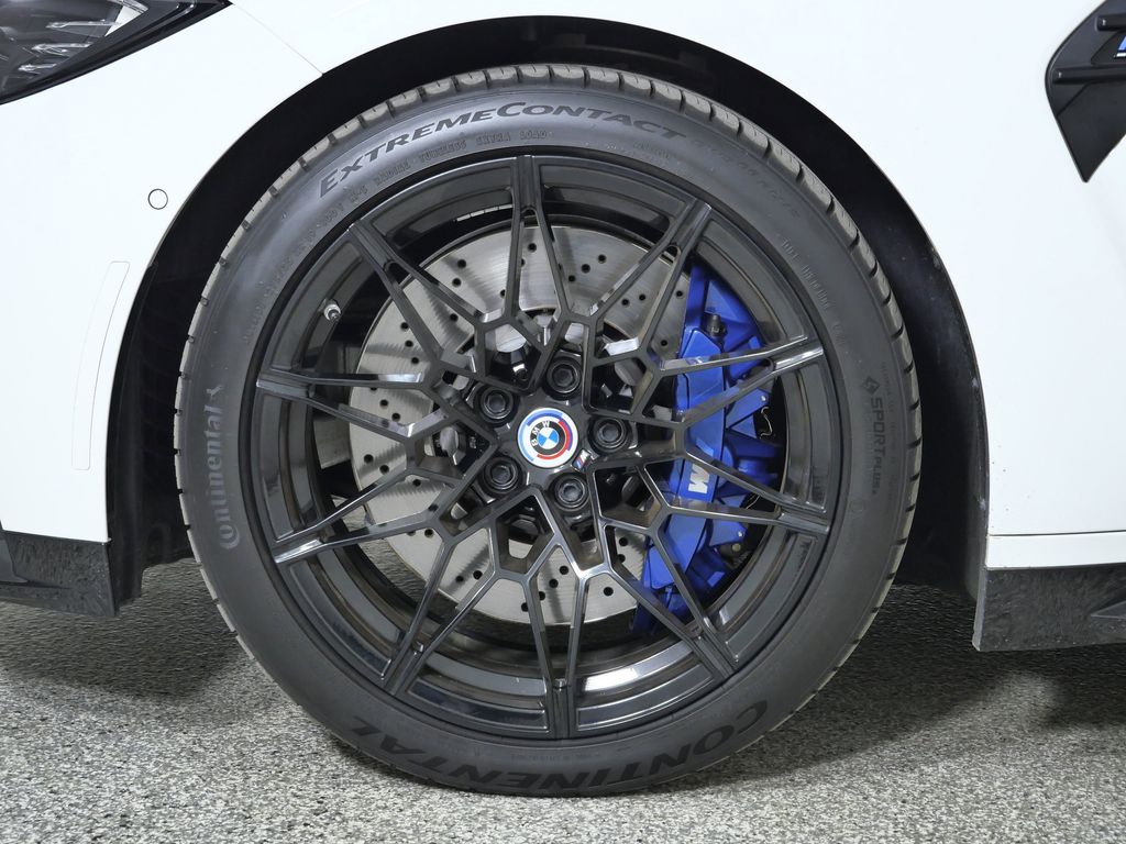 Thumbnail: 2022 BMW M3 - 18