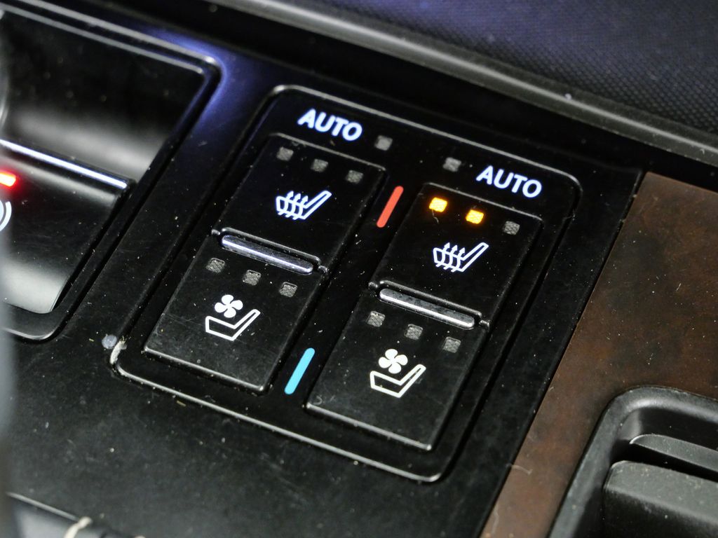 Thumbnail: 2022 Lexus RX - 48