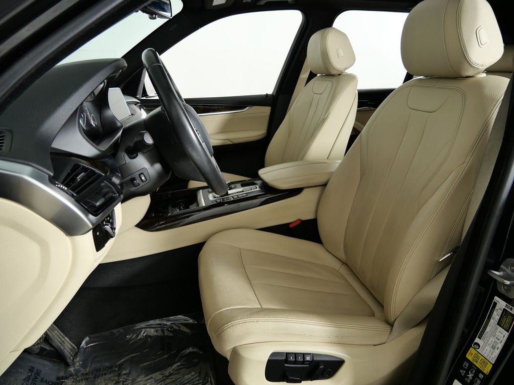 Thumbnail: 2017 BMW X5 - 36