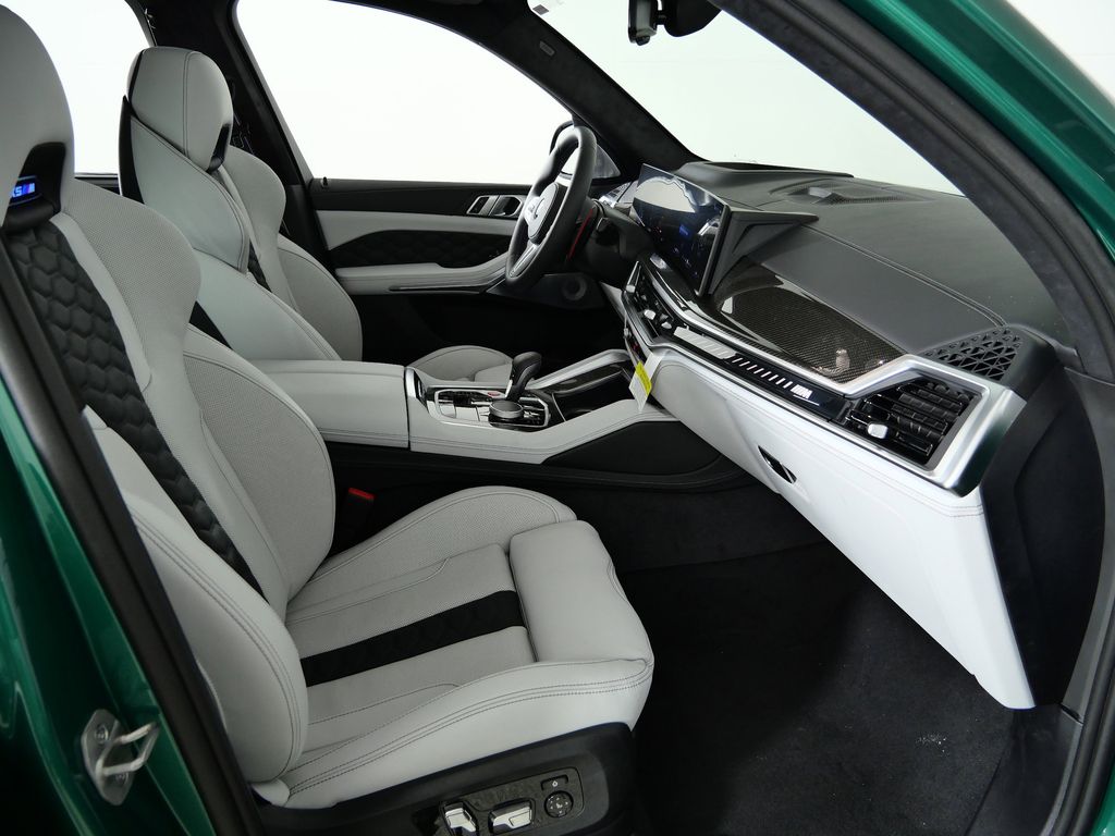 Thumbnail: 2026 BMW X5 - 20