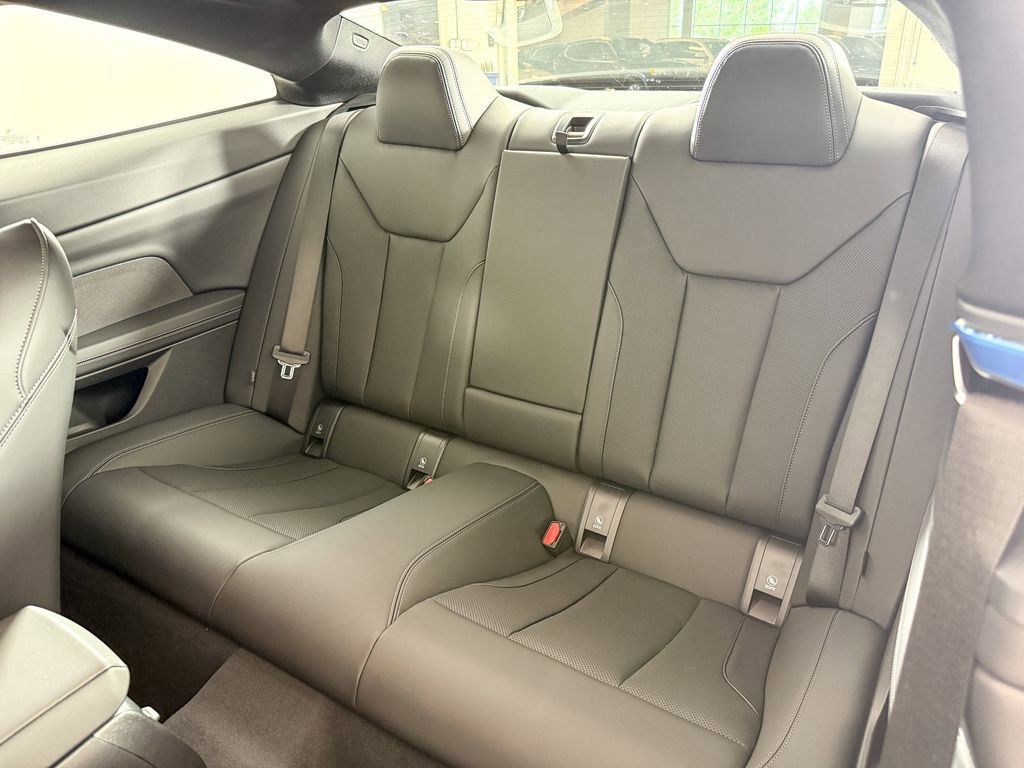 Thumbnail: 2026 BMW 4 Series - 32