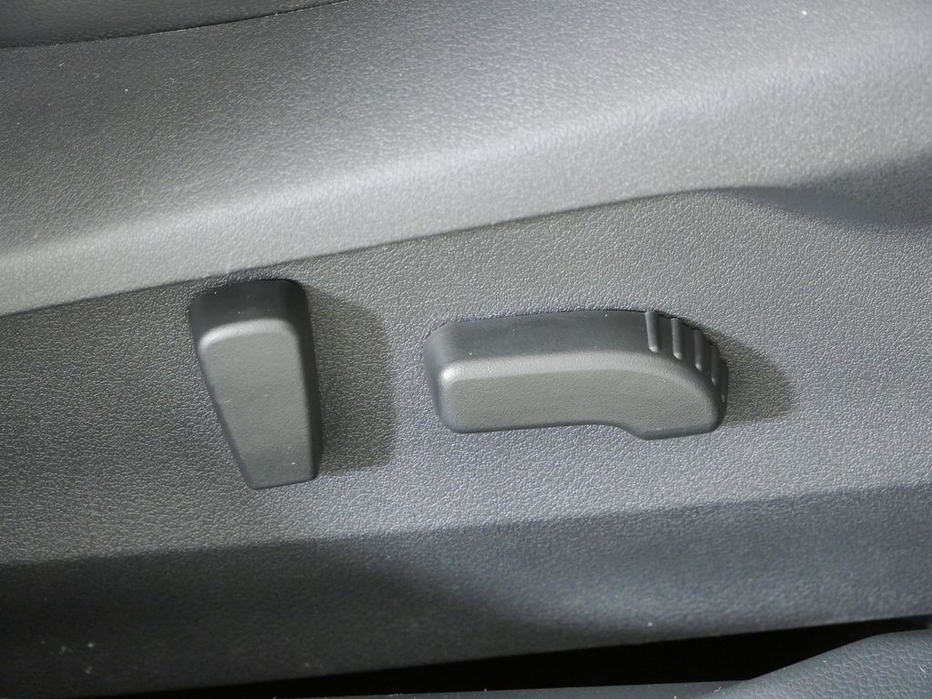 Thumbnail: 2024 Subaru Legacy - 23