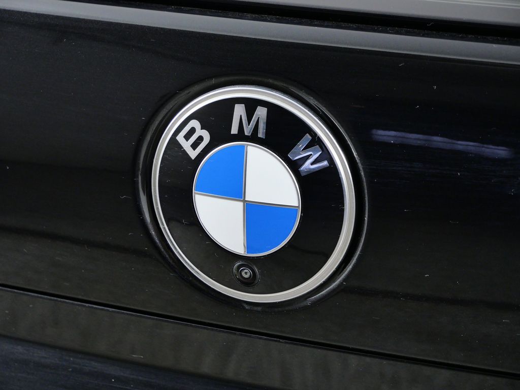 Thumbnail: 2026 BMW 7 Series - 11