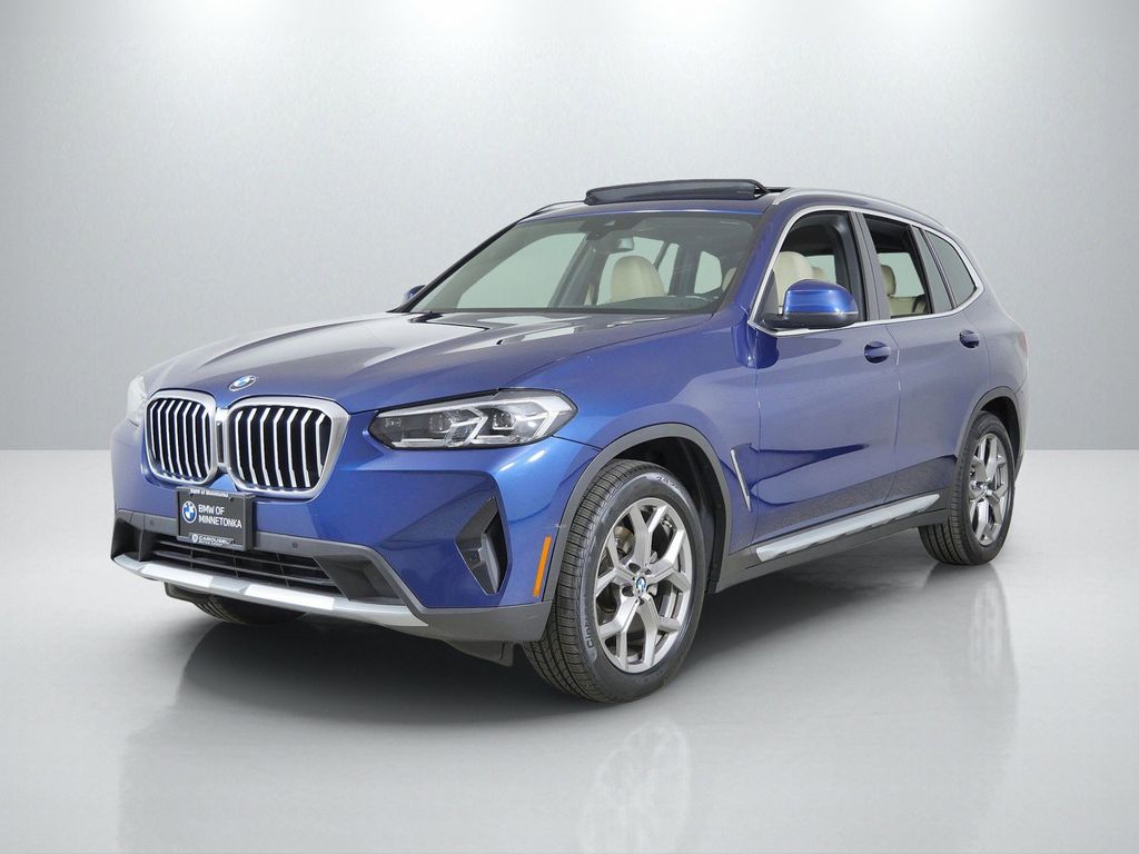 Thumbnail: 2022 BMW X3 - 1