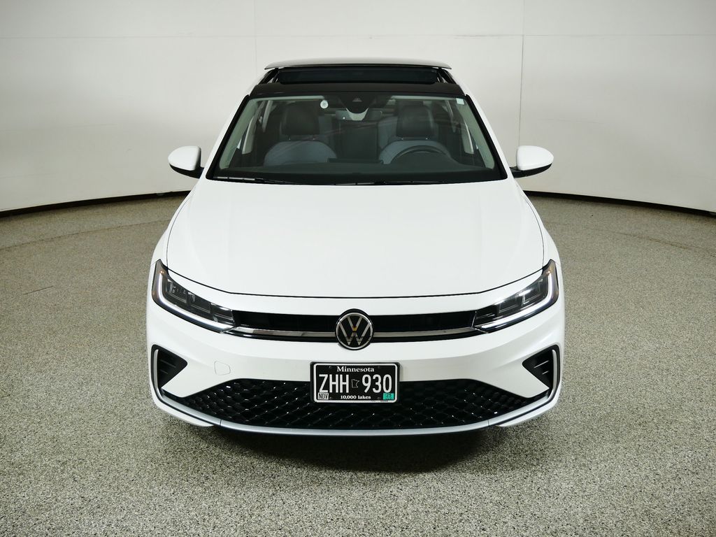 Thumbnail: 2025 Volkswagen Jetta - 16