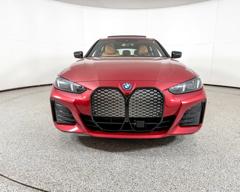 Thumbnail: 2025 BMW i4 - 7