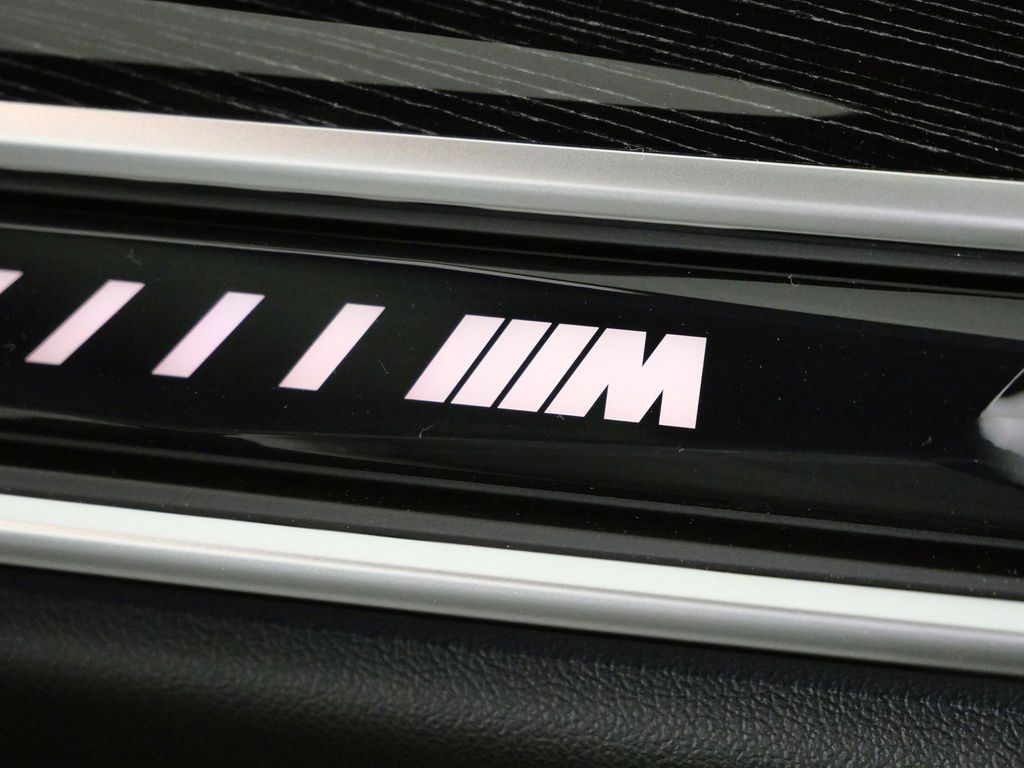 Thumbnail: 2026 BMW X5 - 24