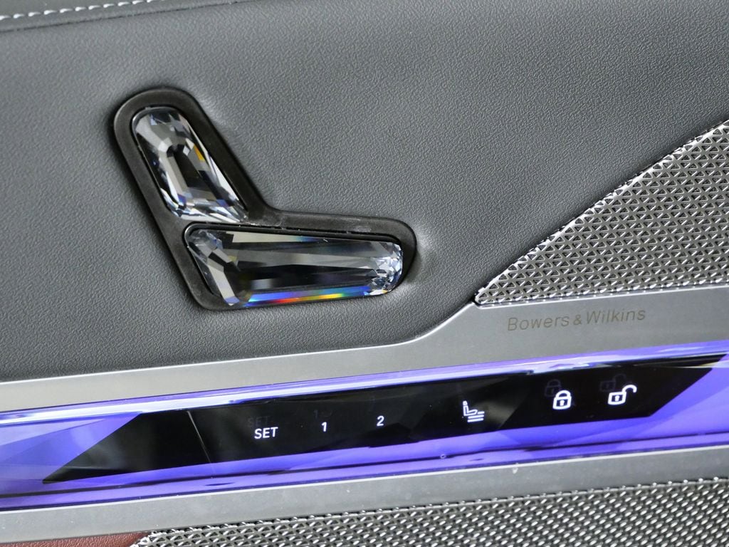 Thumbnail: 2023 BMW 7 Series - 42