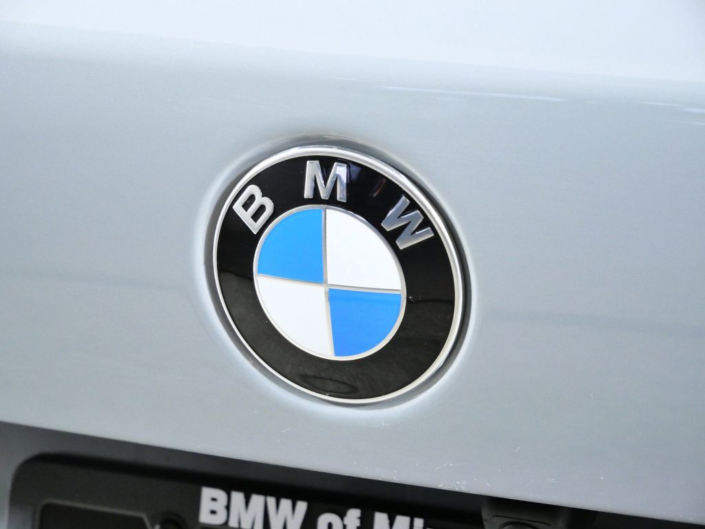 Thumbnail: 2026 BMW X5 - 11