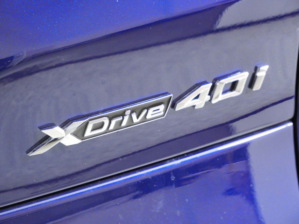 Thumbnail: 2026 BMW X5 - 12