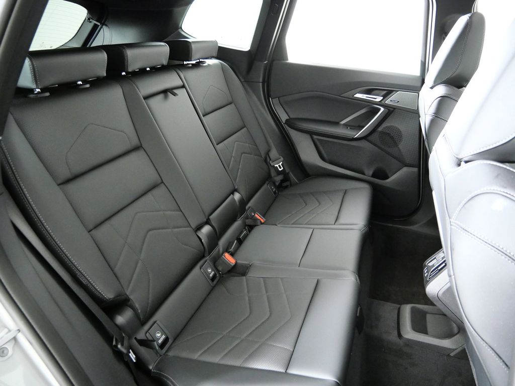 Thumbnail: 2026 BMW X1 - 25