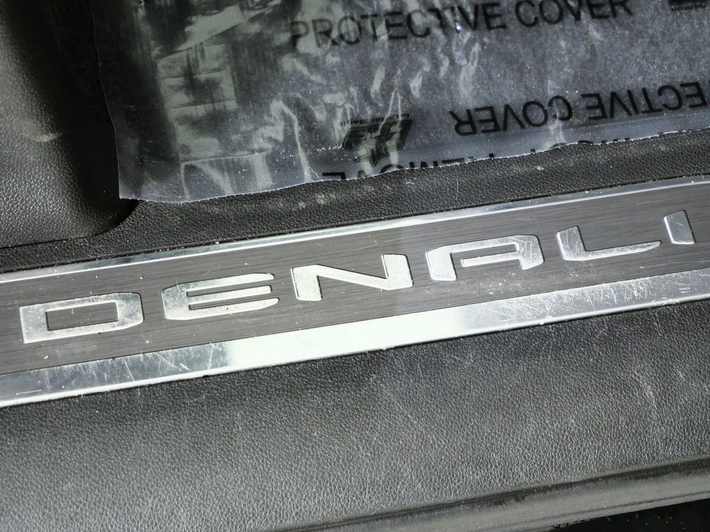 Thumbnail: 2022 GMC Sierra 2500 - 24