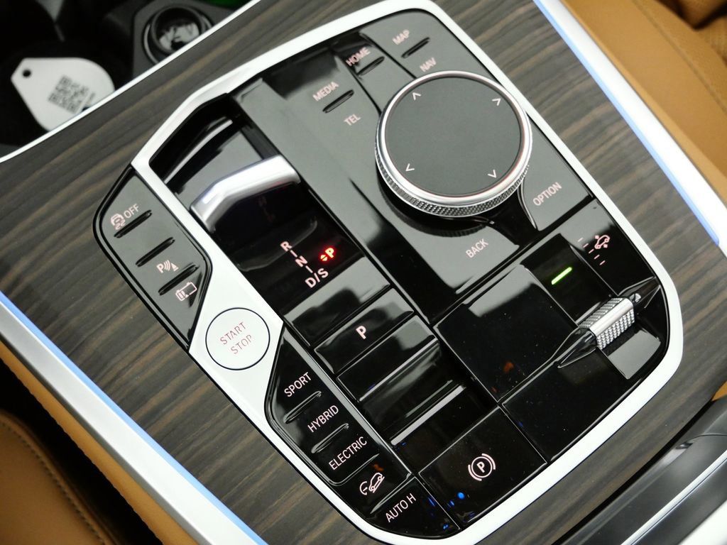 Thumbnail: 2026 BMW X5 - 50