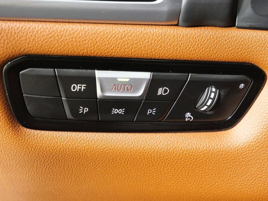 Thumbnail: 2026 BMW 8 Series - 41