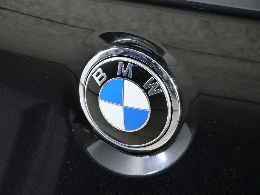 Thumbnail: 2018 BMW 6 Series - 12