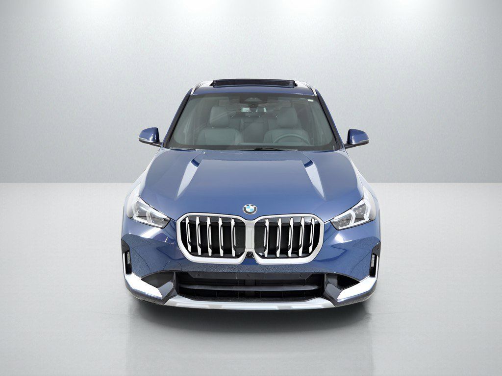 Thumbnail: 2026 BMW X1 - 17