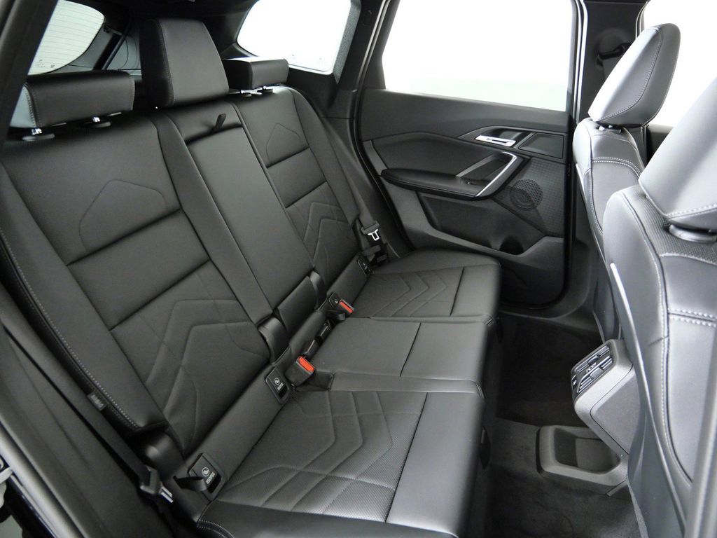 Thumbnail: 2026 BMW X1 - 25