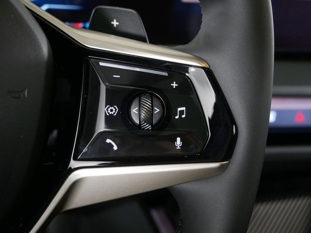 Thumbnail: 2025 BMW X3 - 38