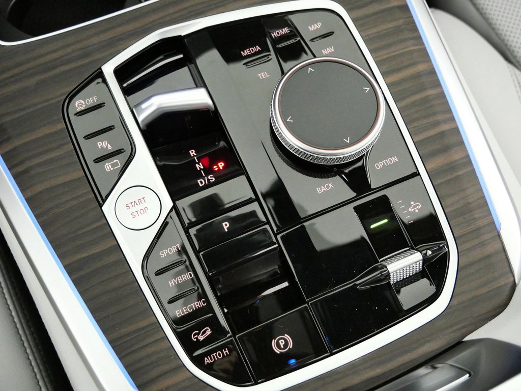 Thumbnail: 2026 BMW X5 - 48