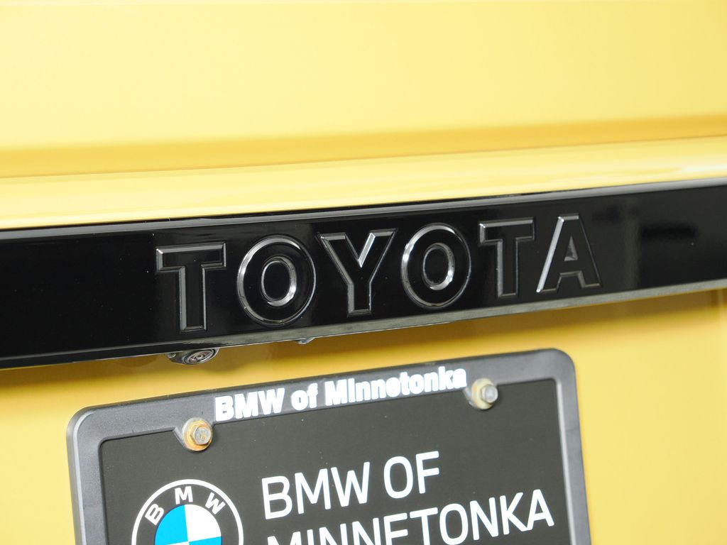 Thumbnail: 2025 Toyota Land Cruiser - 11