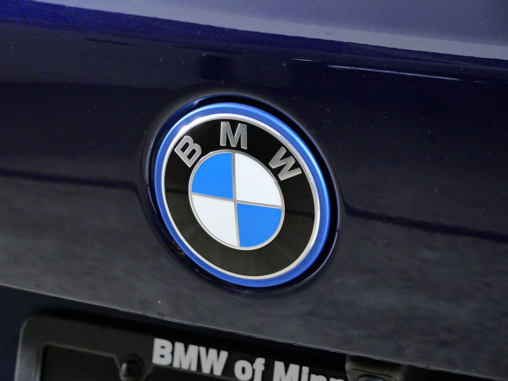 Thumbnail: 2026 BMW X5 - 11