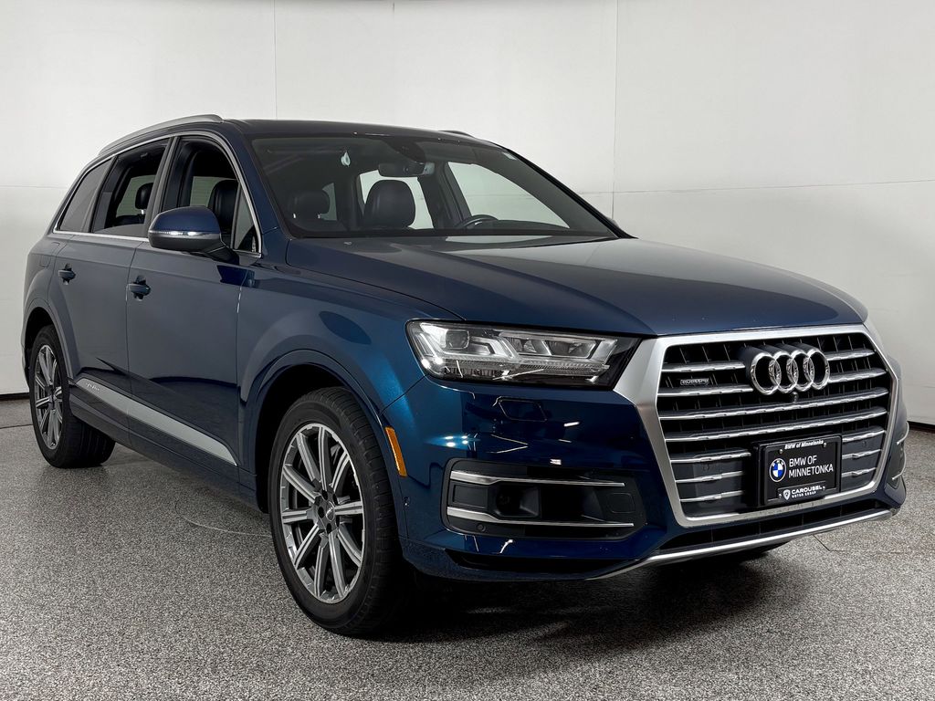 Thumbnail: 2019 Audi Q7 - 4