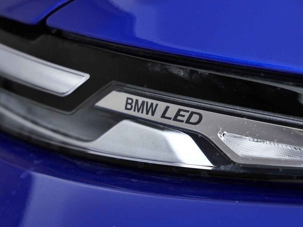 Thumbnail: 2026 BMW X7 - 4