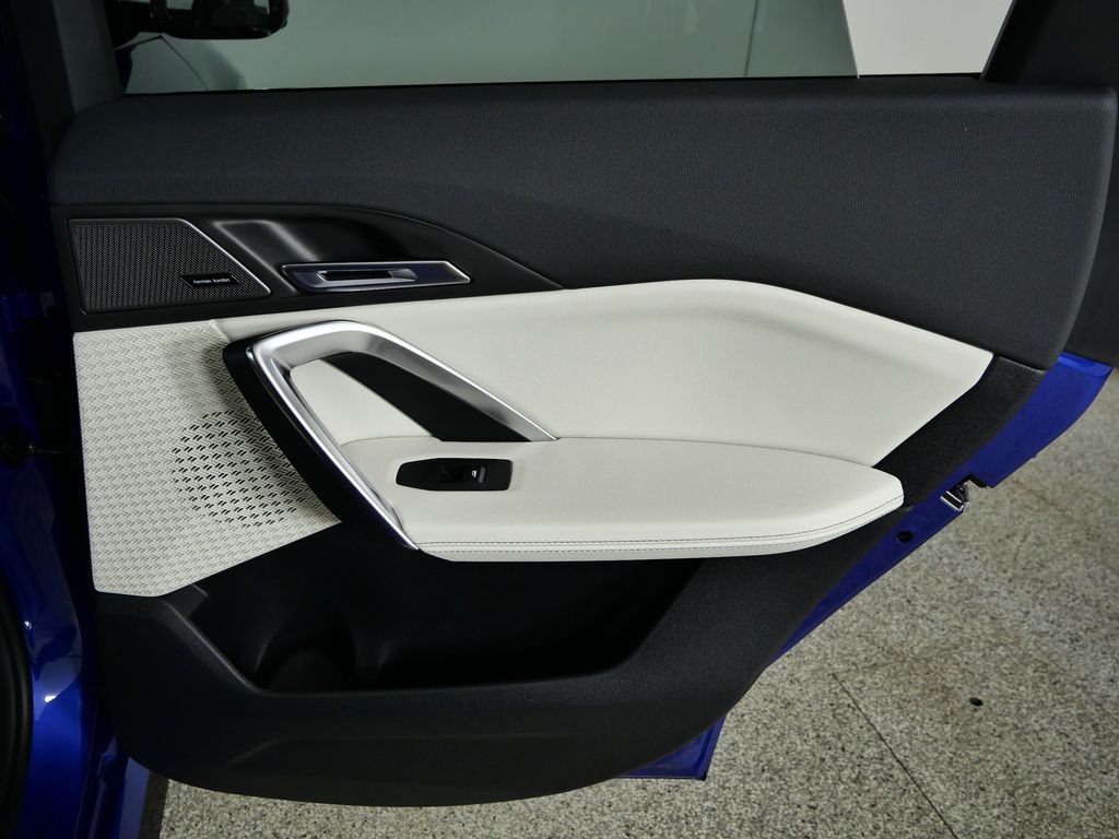 Thumbnail: 2026 BMW X1 - 23