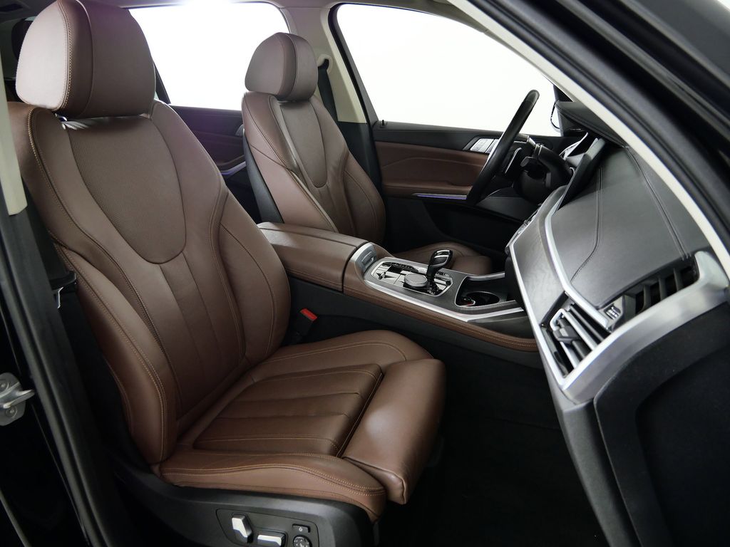 Thumbnail: 2020 BMW X7 - 22