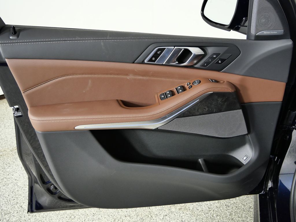 Thumbnail: 2026 BMW X5 - 34