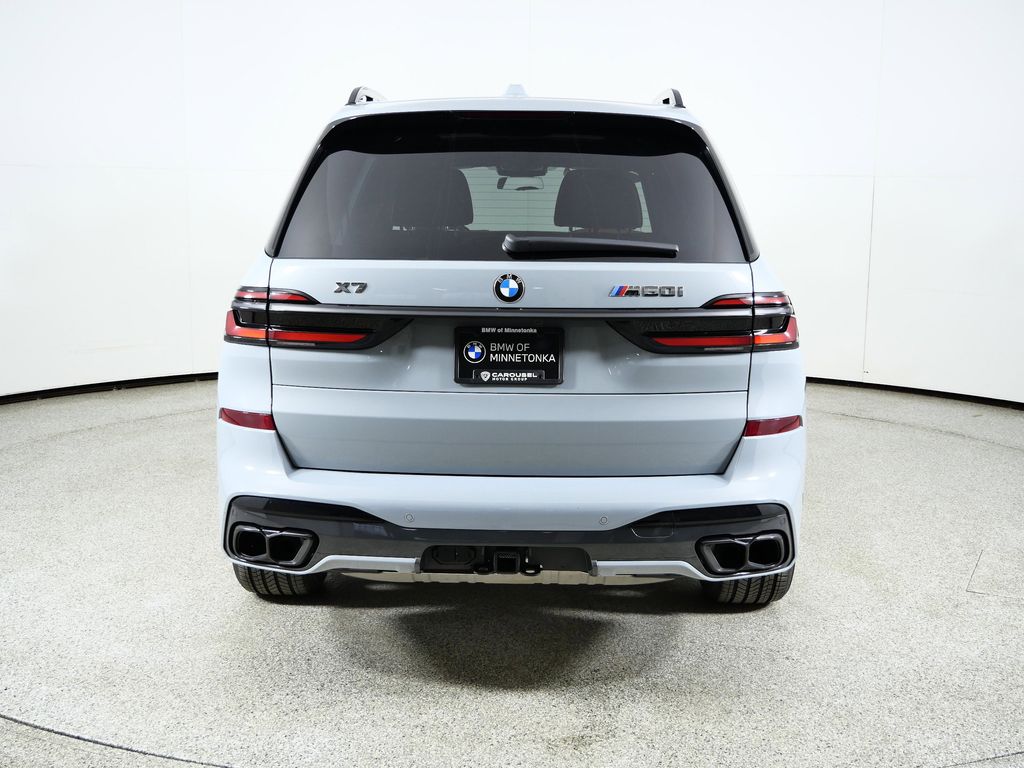 Thumbnail: 2025 BMW X7 - 11