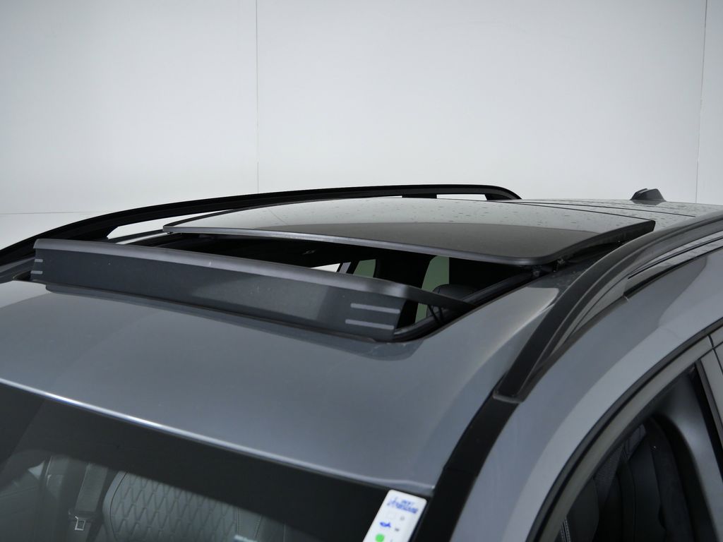 Thumbnail: 2024 BMW X7 - 22