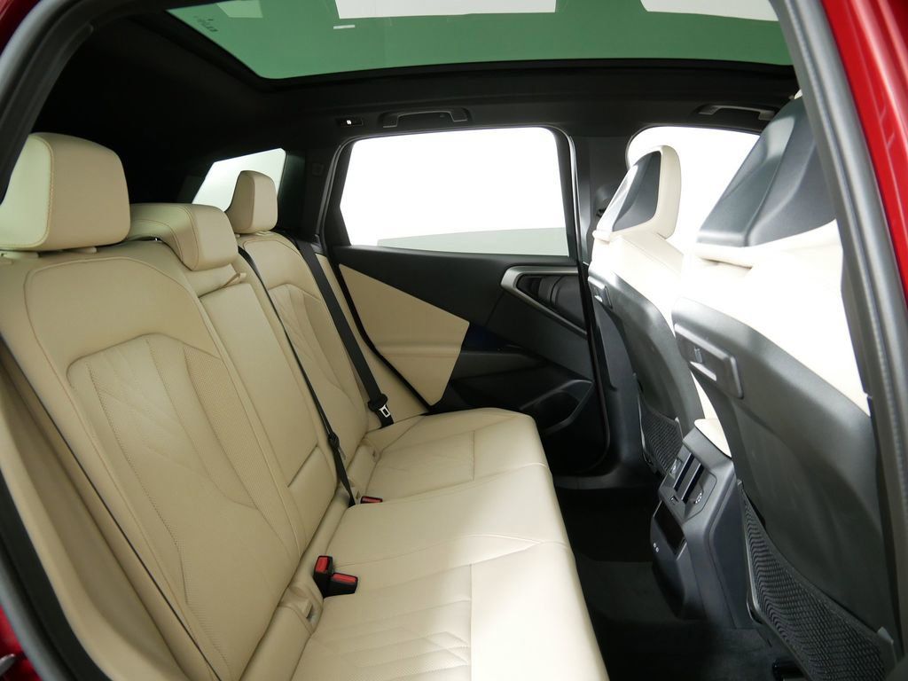 Thumbnail: 2025 BMW X3 - 26