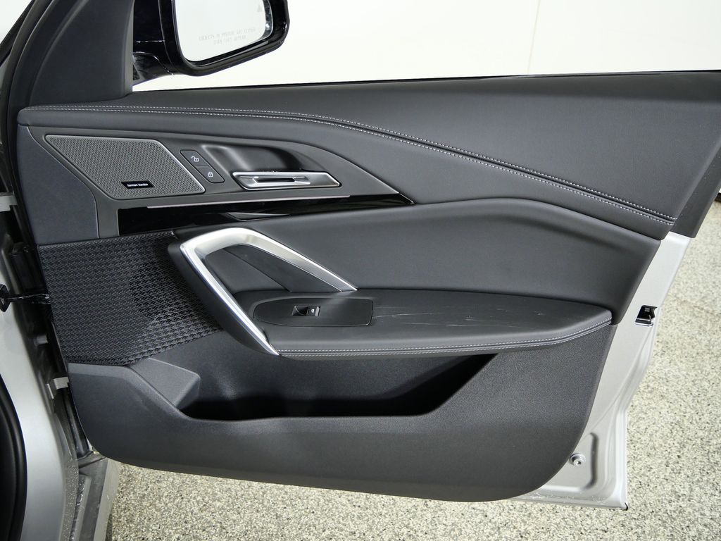 Thumbnail: 2026 BMW X1 - 19