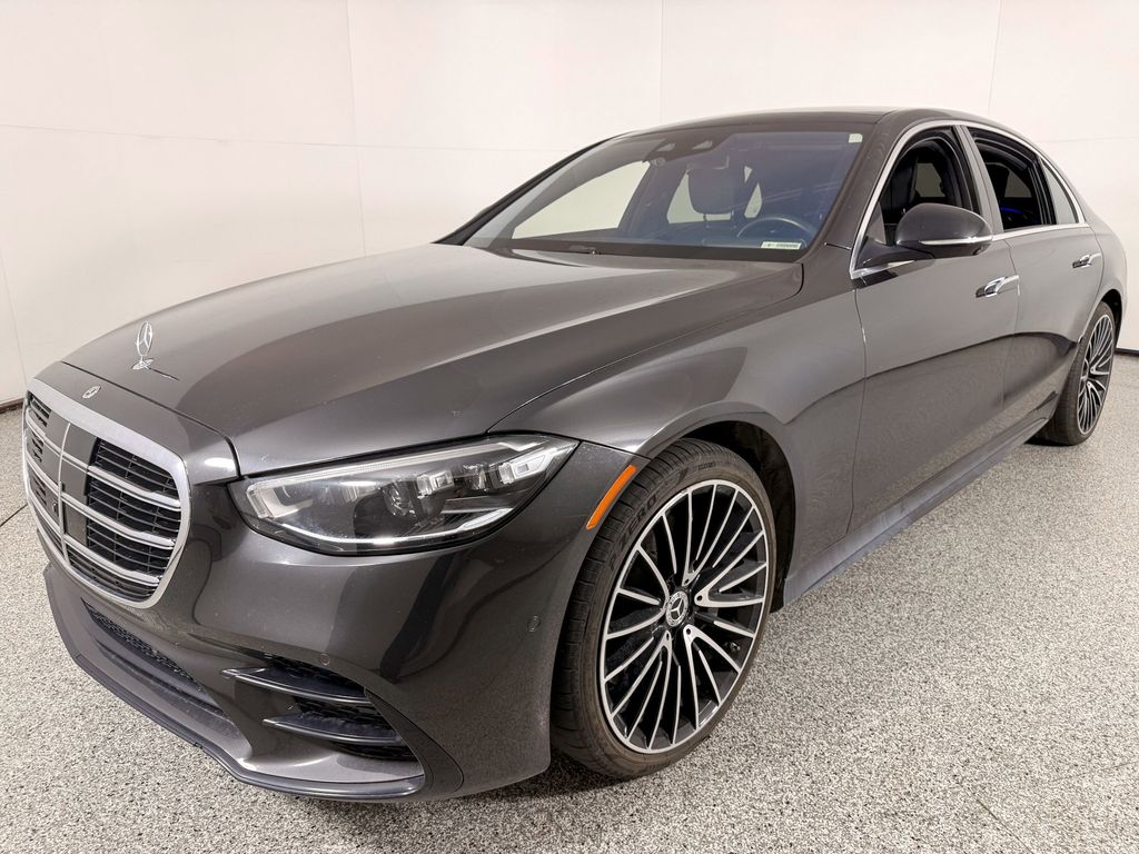 Thumbnail: 2022 Mercedes-Benz S-Class - 5