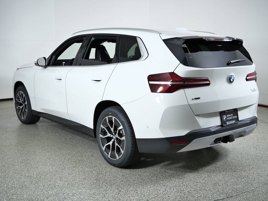 Thumbnail: 2026 BMW X3 - 16