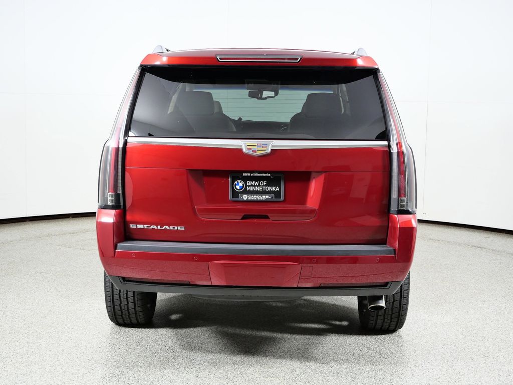Thumbnail: 2015 Cadillac Escalade - 11