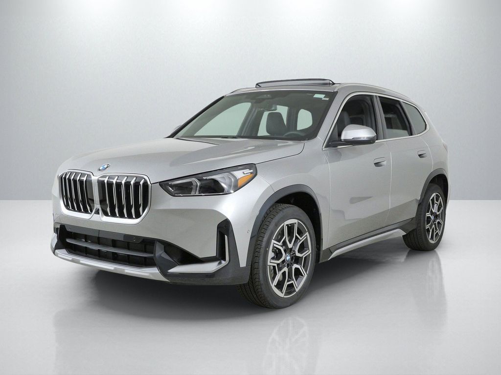 Thumbnail: 2026 BMW X1 - 1