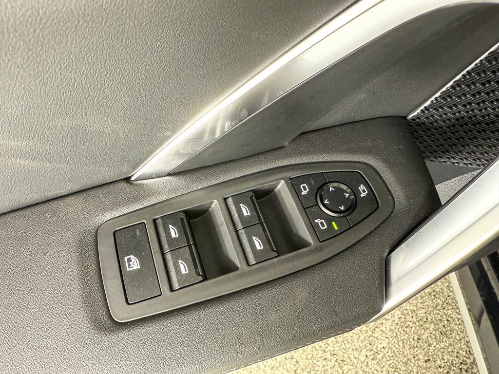 Thumbnail: 2025 BMW X1 - 36