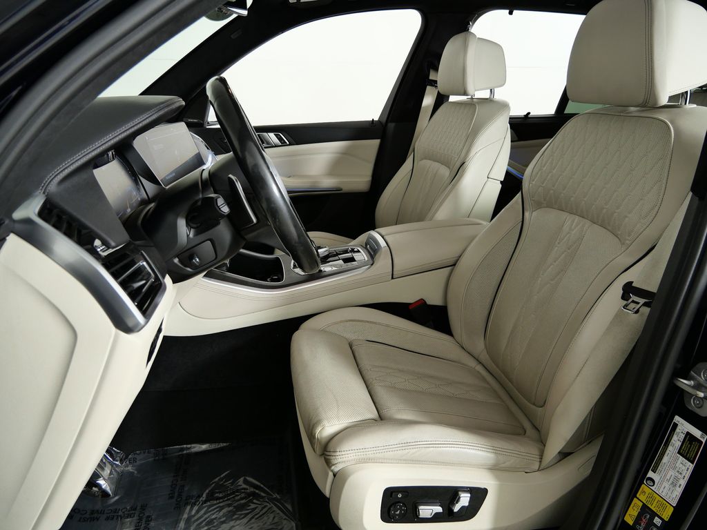 Thumbnail: 2023 BMW X5 - 36